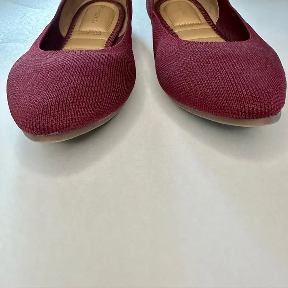 CYNTHIA ROWLEY Pointed Toe Knit Chelsea Slip In Burgundy Ballet Flat 9M - Picture 2 of 11